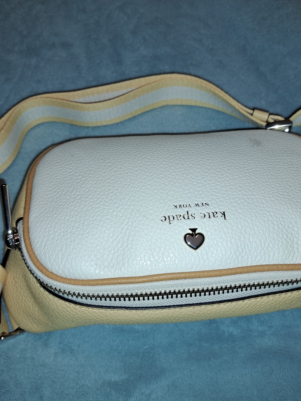 New With Tag kate spade Cream Leather Crossbody Bag - Picture 2 of 4
